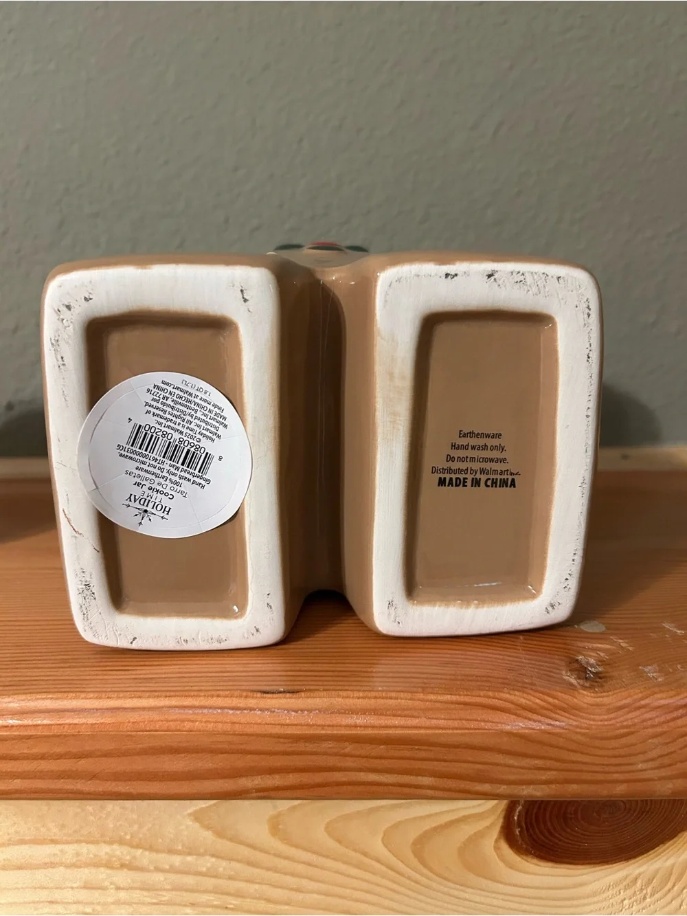NWT Holiday Time Gingerbread Cookie Jar in Tan with Green and Red Accents